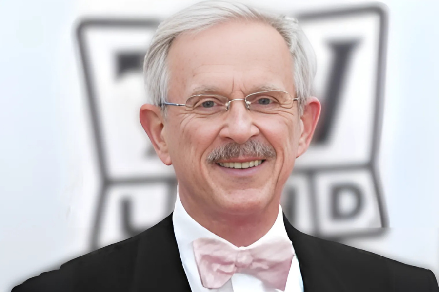 Dick Smothers